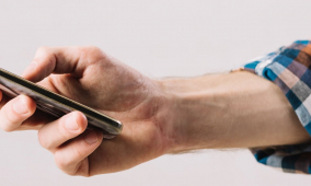 Mobile apps: insecure by default